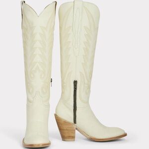 Lucchese Jasmine - 9.5 Creme - Only worn twice